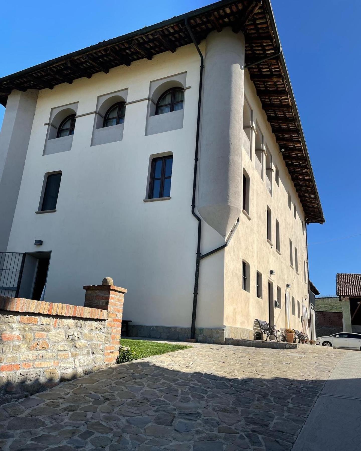 Bed and Breakfast Cascina Baresane Alba  Exterior foto