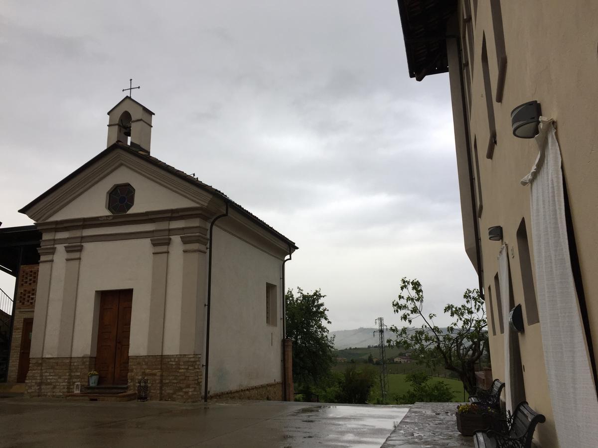 Bed and Breakfast Cascina Baresane Alba  Exterior foto